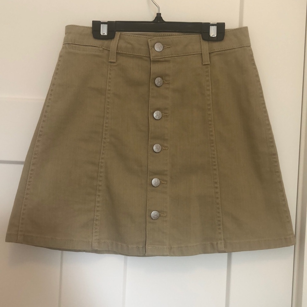 Jessica Simpson button front skirt